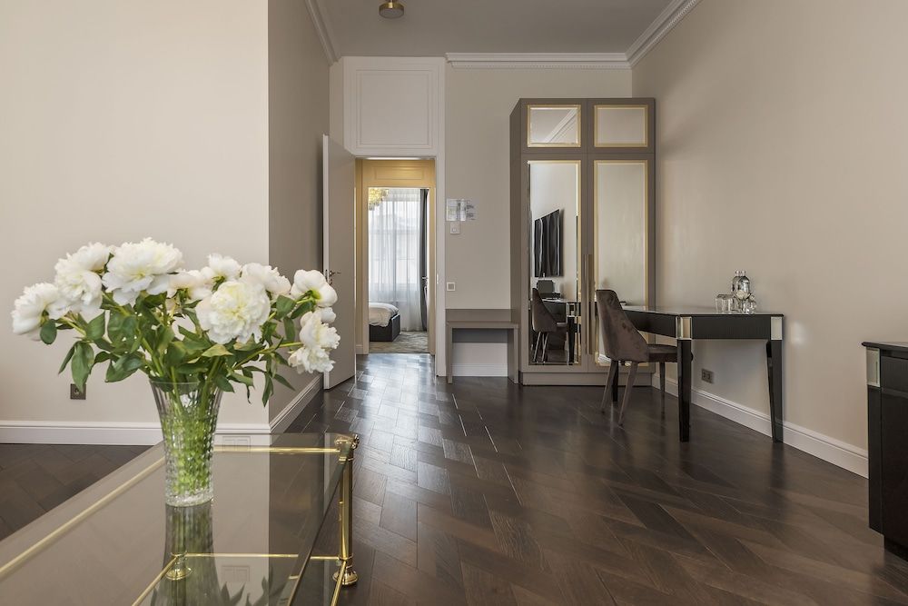 St.Palace hotel Royal Suite 6