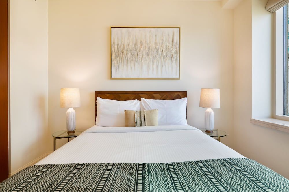 undefined Maison Privee - Stunning Waterfront Apt w/ Marina View nxt to Beach 10