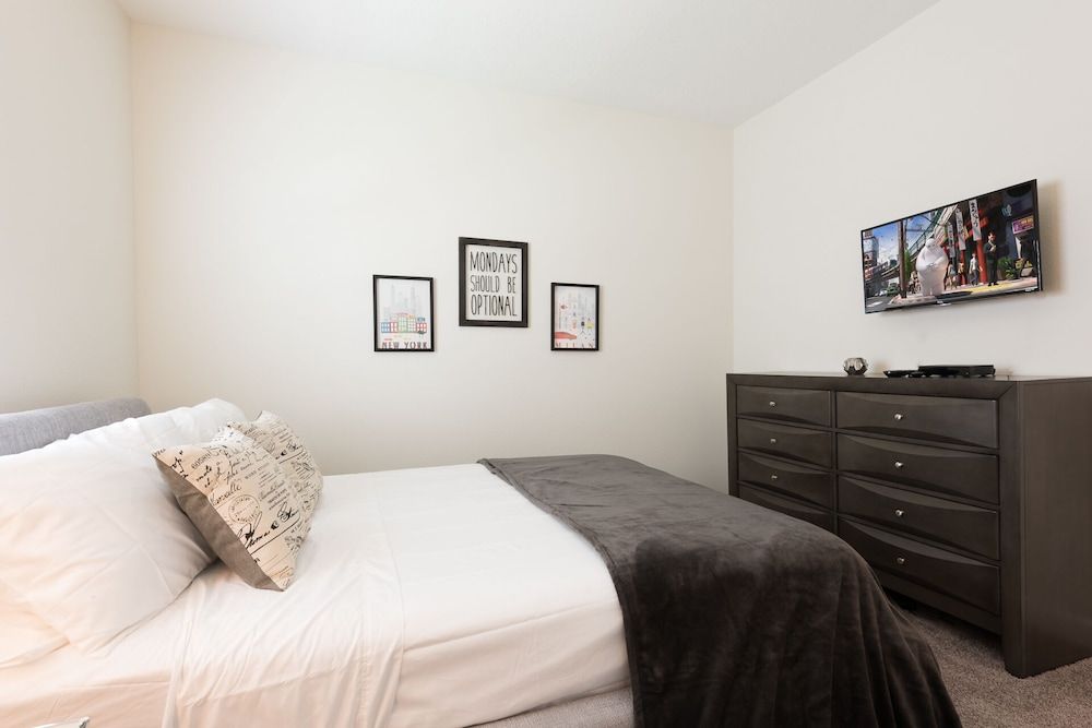 undefined 5 bed home resort 10