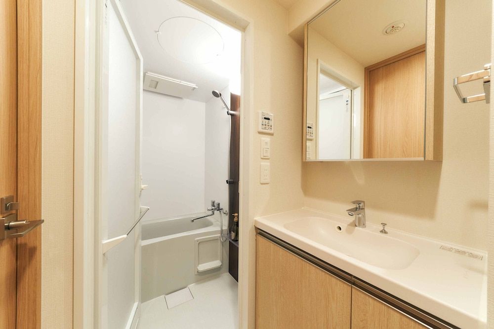 STAYAT OSAKA SHINSAIBASHI east Twin Room, Non Smoking 8