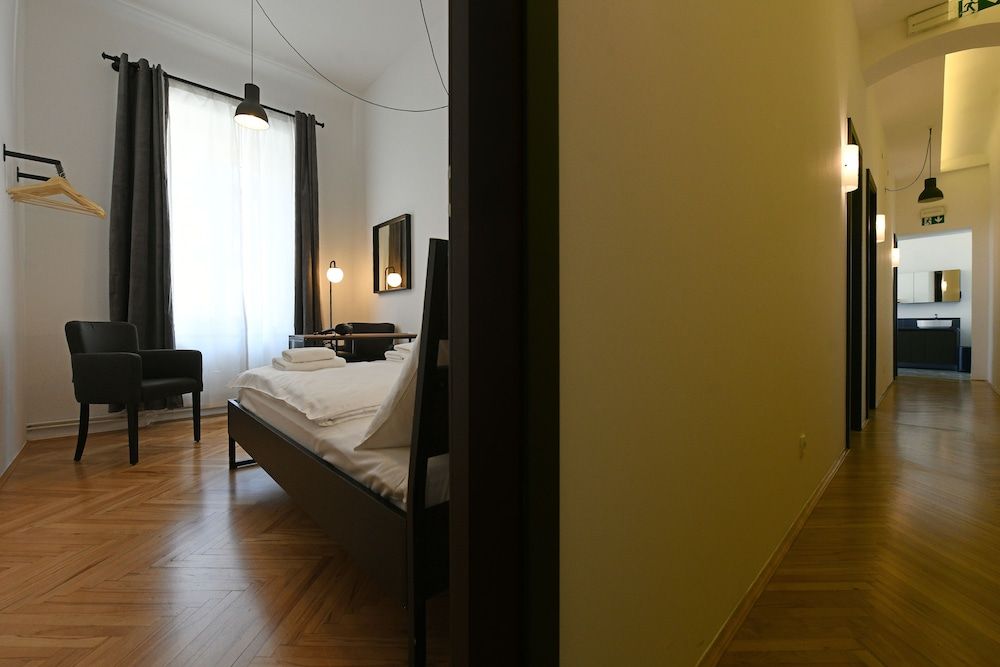 Atik Rooms Comfort Double Room, Shared Bathroom 4