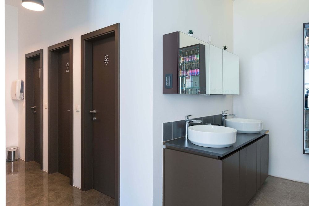 Atik Rooms Comfort Double Room, Shared Bathroom 2