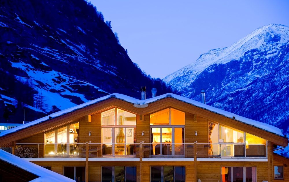 undefined Mountain Exposure Luxury Chalets & Penthouses & Apartments 8