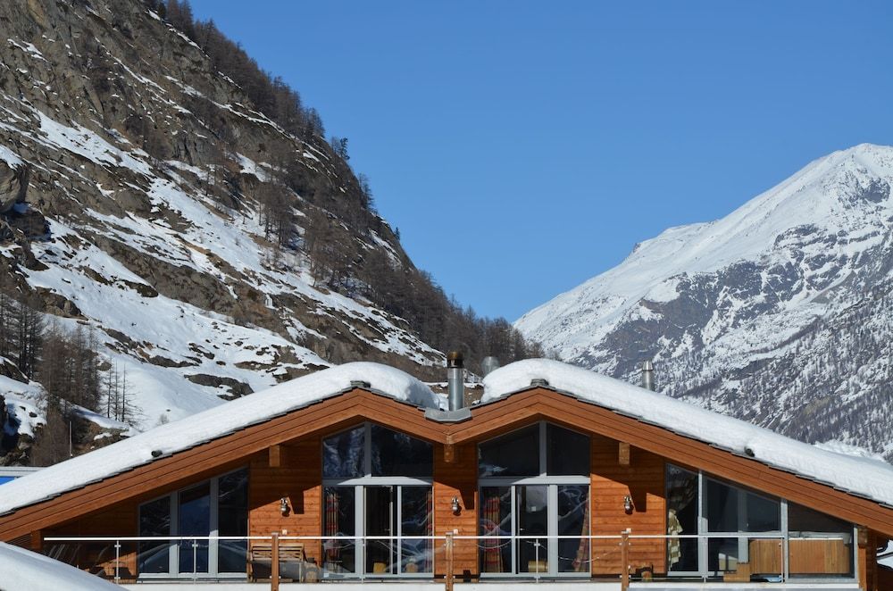 undefined Mountain Exposure Luxury Chalets & Penthouses & Apartments 7