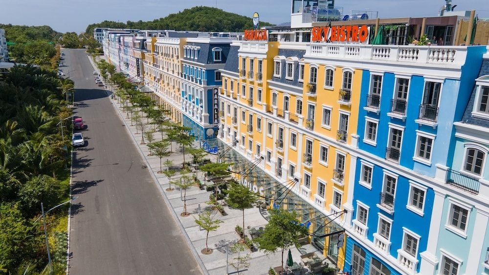 undefined Paralia Khem Beach Phu Quoc Hotel