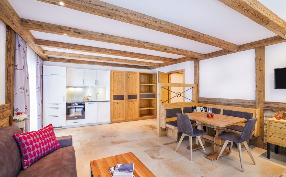 Superior-Apartment Rauchquarz (add. cleaning fee 125 EUR to be paid on site)
