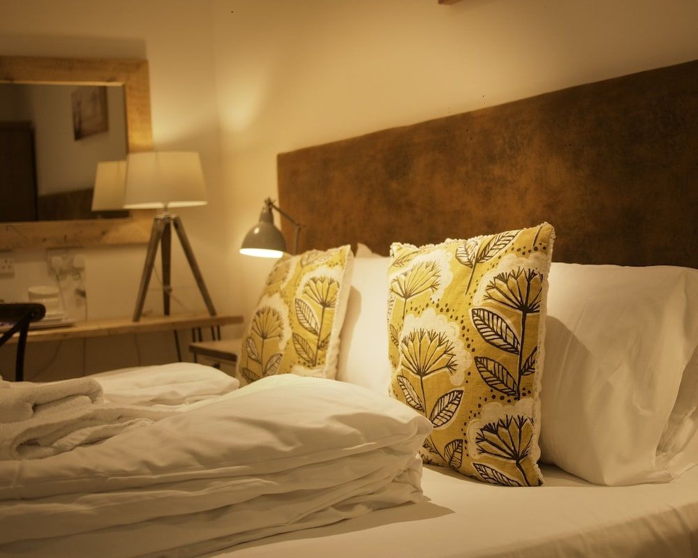 The Sawmills Room 3 (Dog Friendly Room) 3