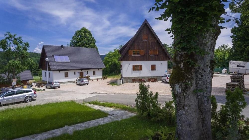 undefined Imperial house 4