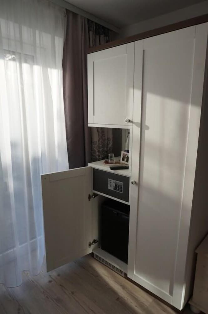 Hotel Diana Double Room 5