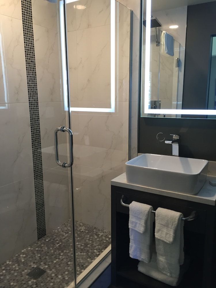 Suite, Multiple Beds