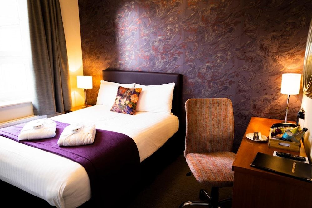 Mitchell Hall Double Room, 1 Double Bed, Non Smoking 6