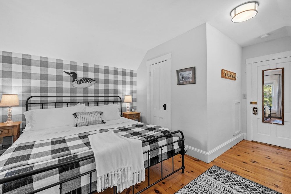 Inn On Golden Pond Loon Island