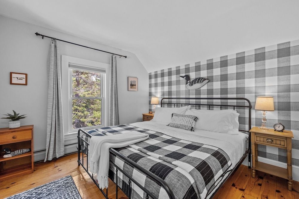 Inn On Golden Pond Loon Island 3