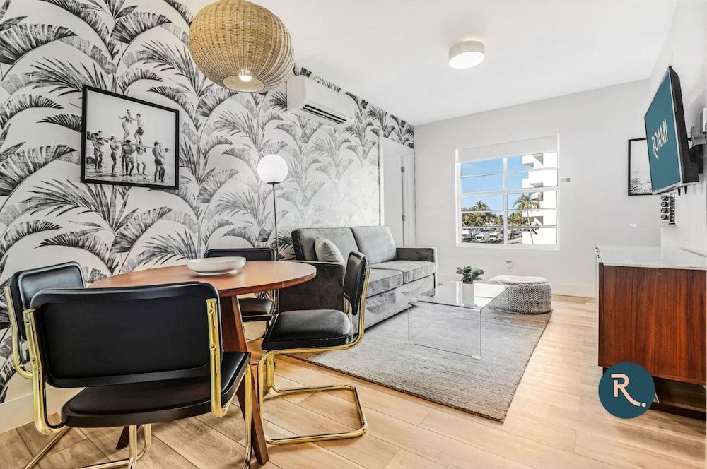 undefined Roami at The Carmela 4