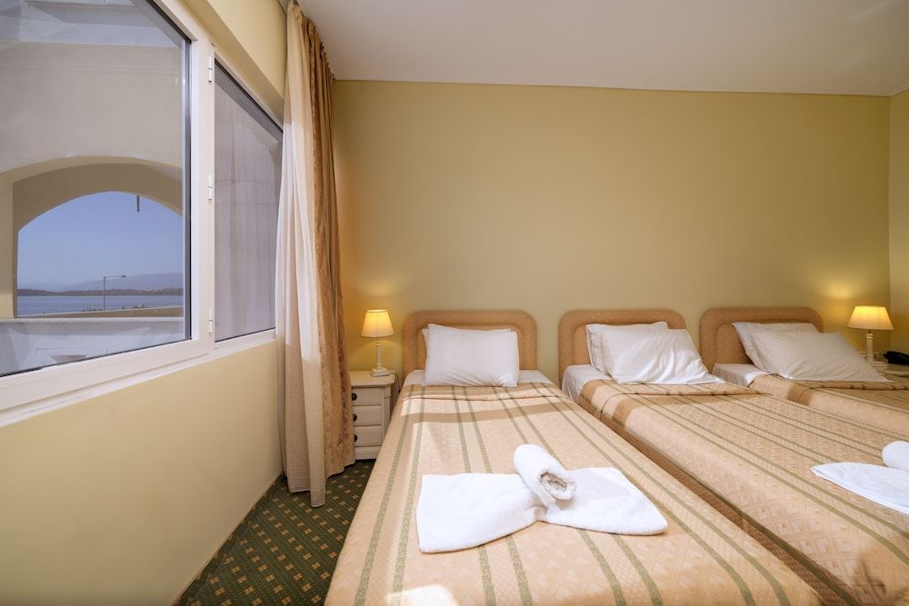 Angelika Pallas Hotel Triple Room 3