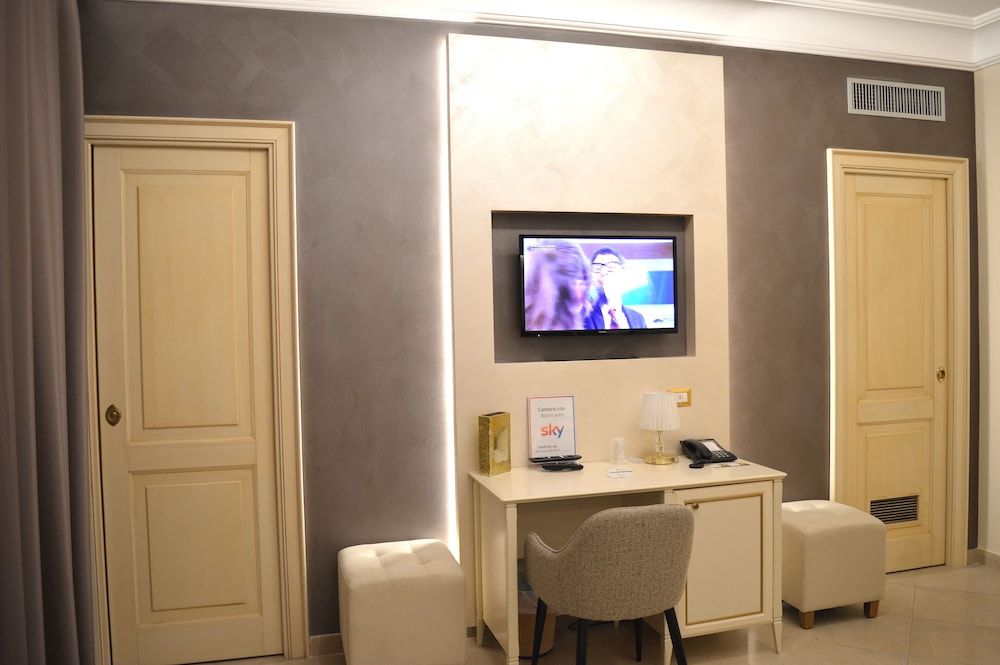 Vittorio Emanuele Boutique Hotel Superior Room, City View (202) 12