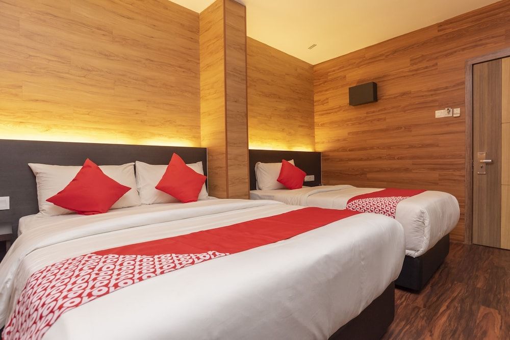 Deluxe Triple Room