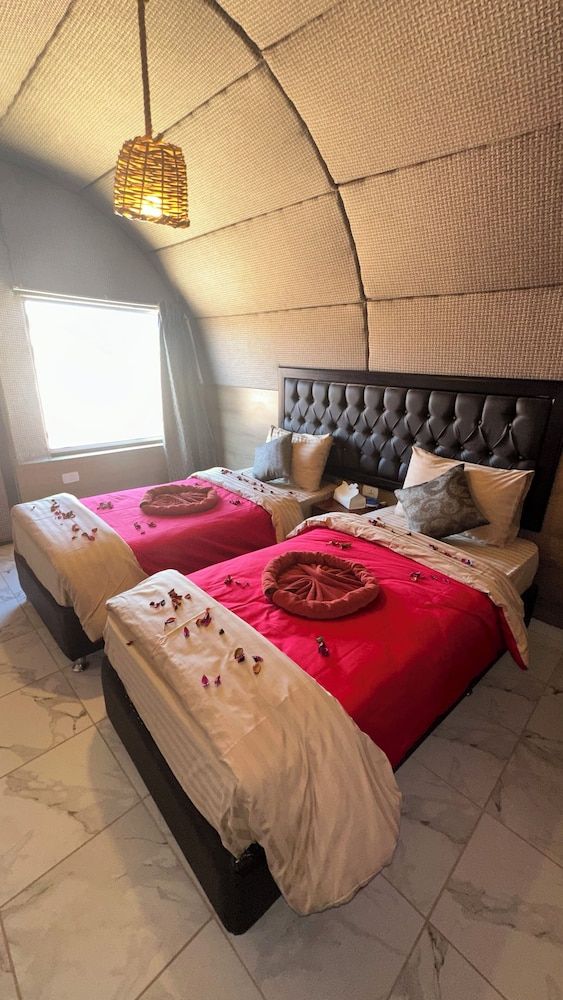 undefined Sharah Luxury Camp 5