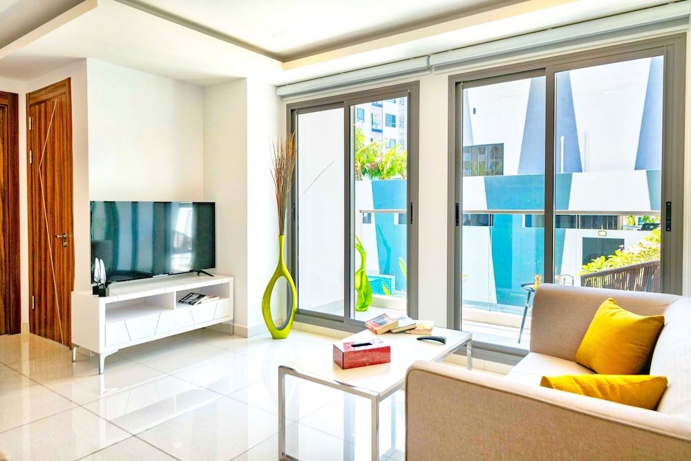 undefined Arcadia Beach Resort Pattaya 2