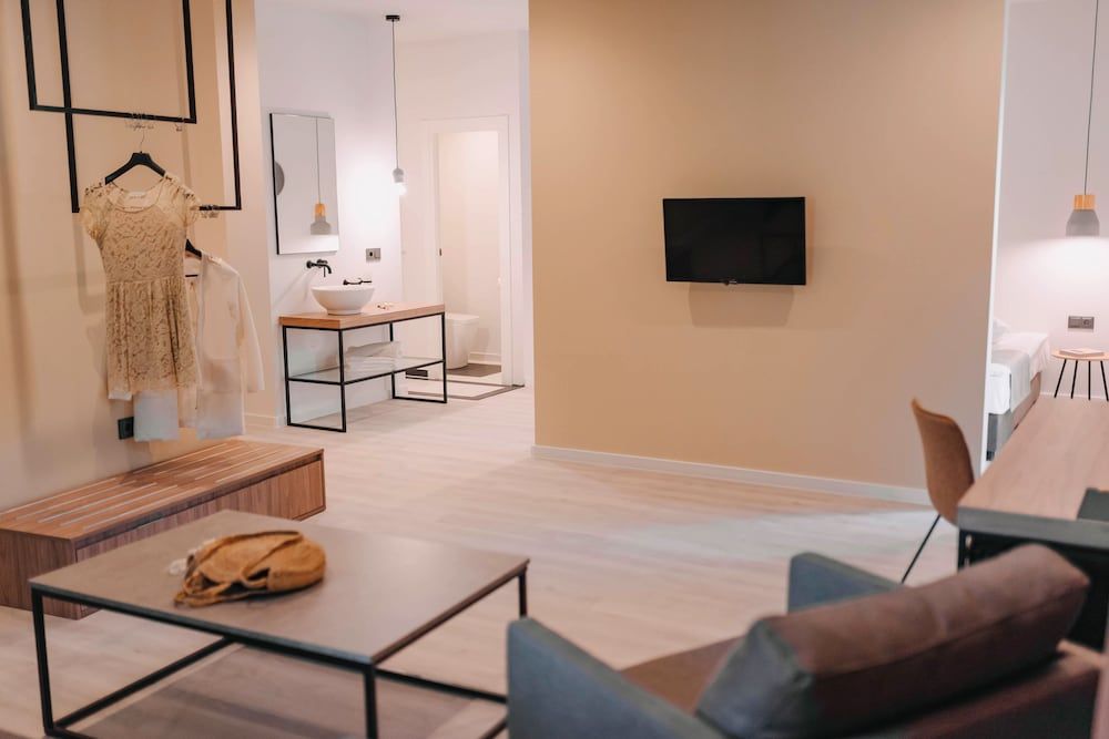 Primorski Hotel Studio, Balcony 6