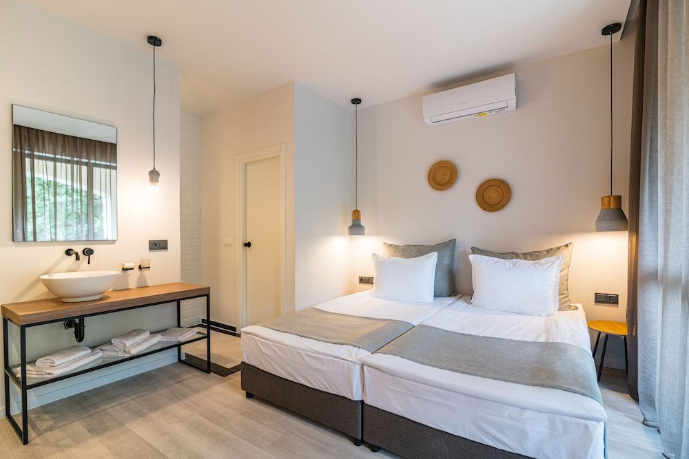 Primorski Hotel Standard Double Room, Balcony 3