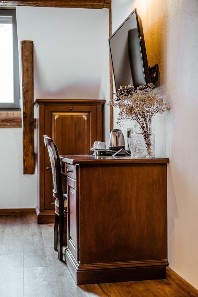 Casa Chitic Balcescu Deluxe Double Room 9