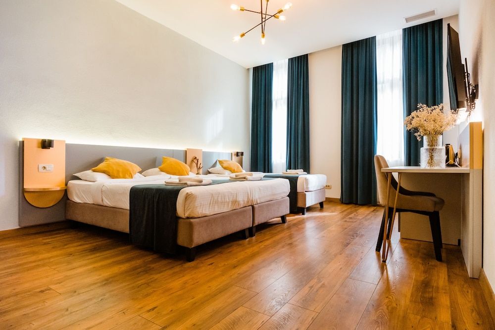 Casa Chitic Balcescu Economy Triple Room 2