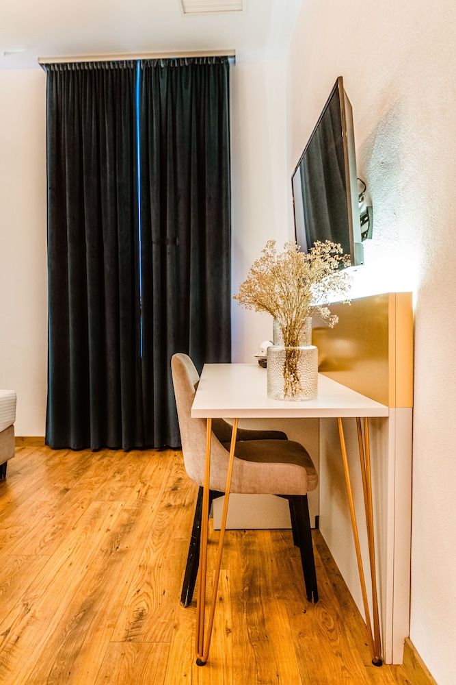 Casa Chitic Balcescu Economy Triple Room 5