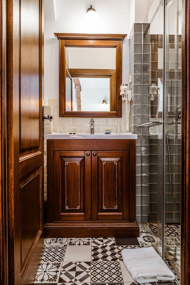 Casa Chitic Balcescu Deluxe Double Room 3