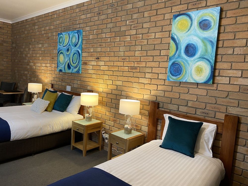 Coastal Waters Motor Inn Deluxe Twin Room, 1 Bedroom, Non Smoking 4