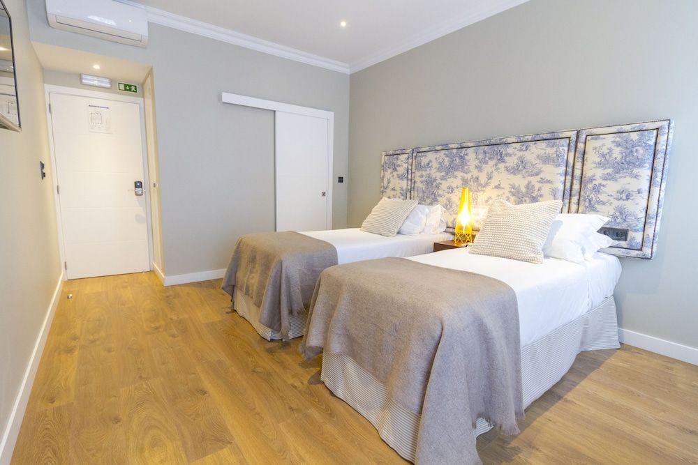 undefined Bairro Alto Suites 8