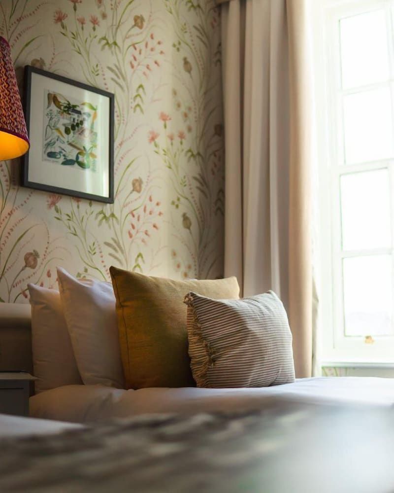 The Swan Tarporley Classic Twin Room, Ensuite 4