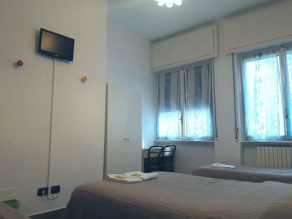 undefined Hotel Brivio 5