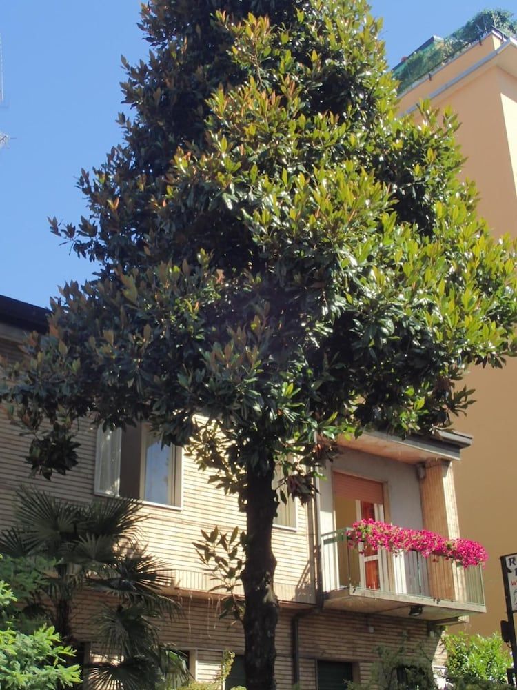 undefined Hotel Brivio 10