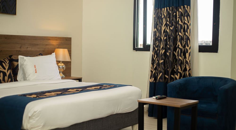 BlueBay Hôtel Abidjan Senior Suite 2