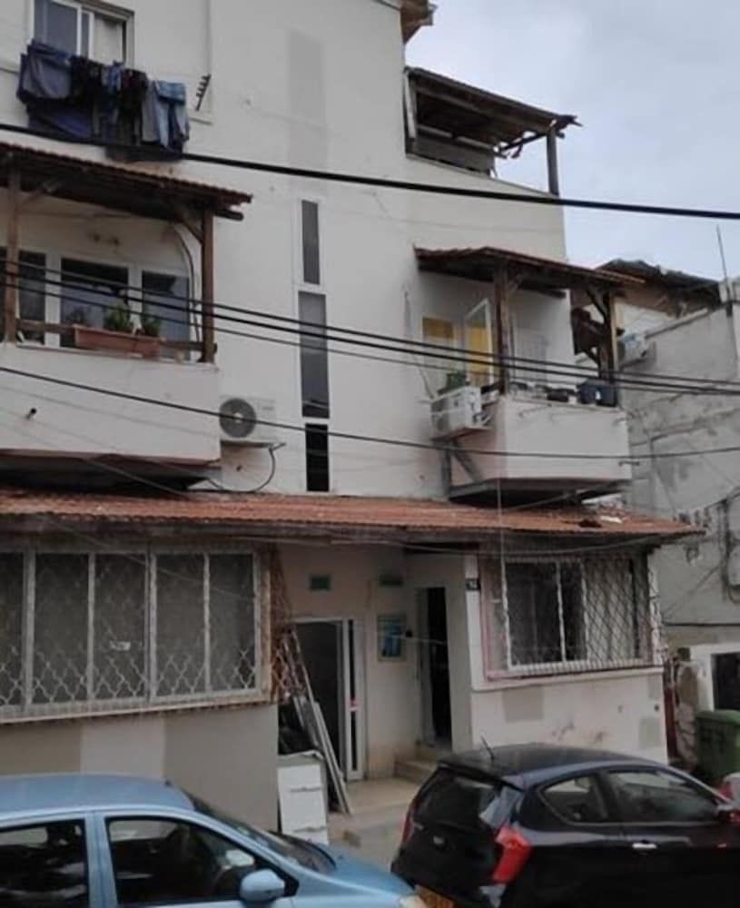 undefined Carmel Market Apartments 5