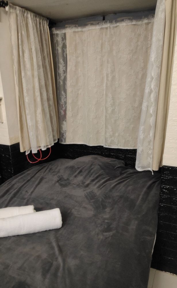 Carmel Market Apartments Design Studio Suite 2