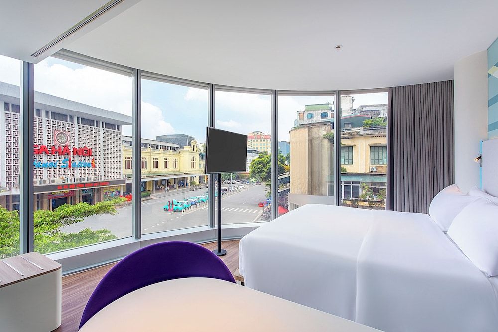 undefined Tru by Hilton Hanoi Station 3