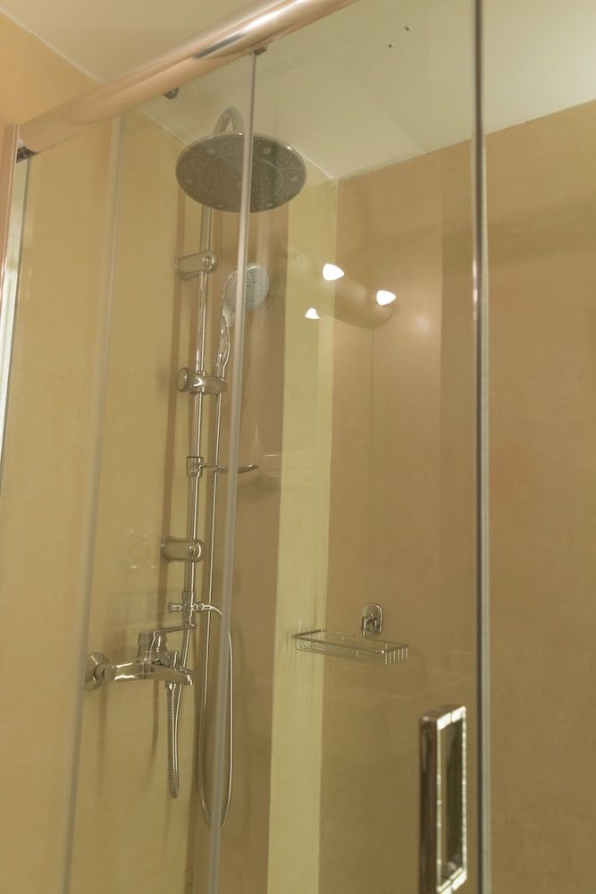 Acro & Polis Studio (Athena) 5