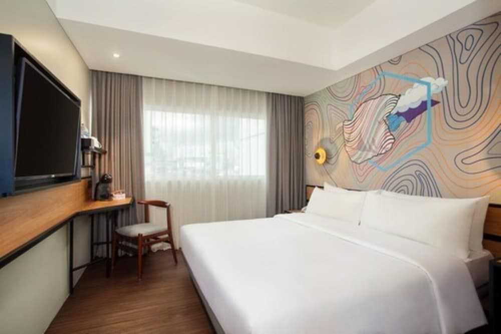 Swiss-Belinn Wahid Hasyim Deluxe Twin Room 9