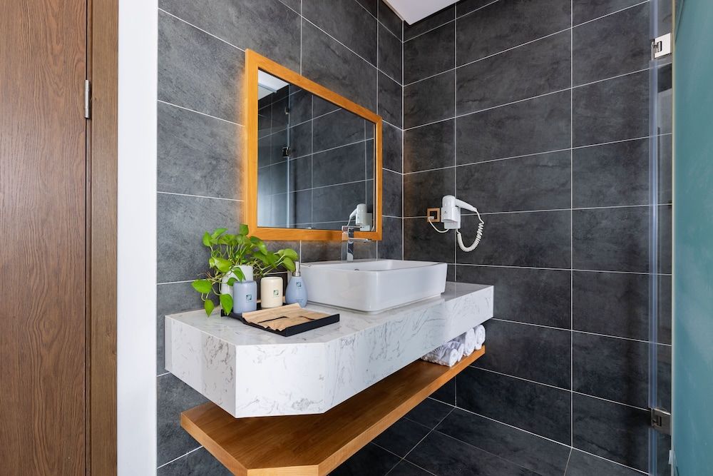 Chi House Danang 2 Bedroom Junior Apartment with Balcony City View 6