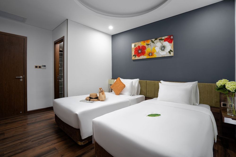 Chi House Danang 2 Bedroom Junior Apartment with Balcony City View