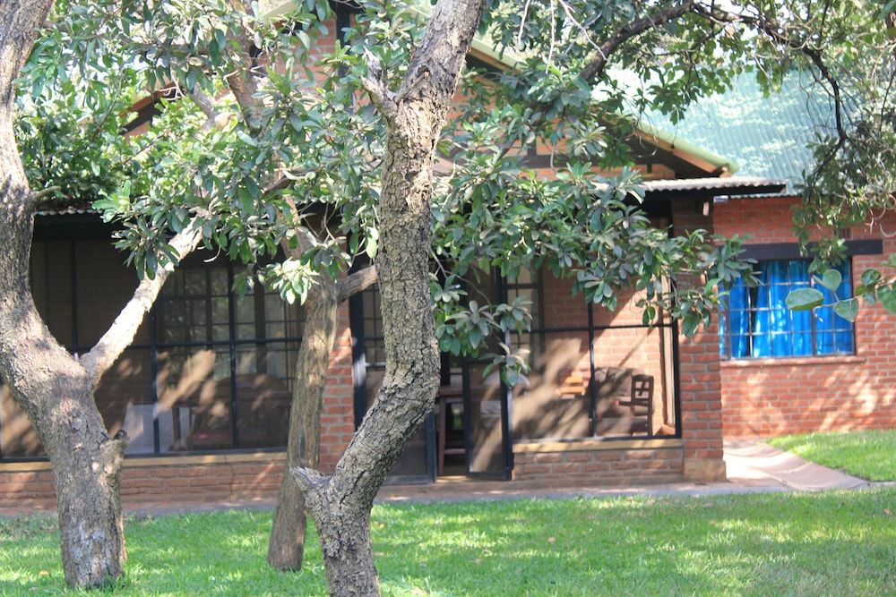 Eden Estates & Boutique Lodge Cottage, 2 Bedrooms 8