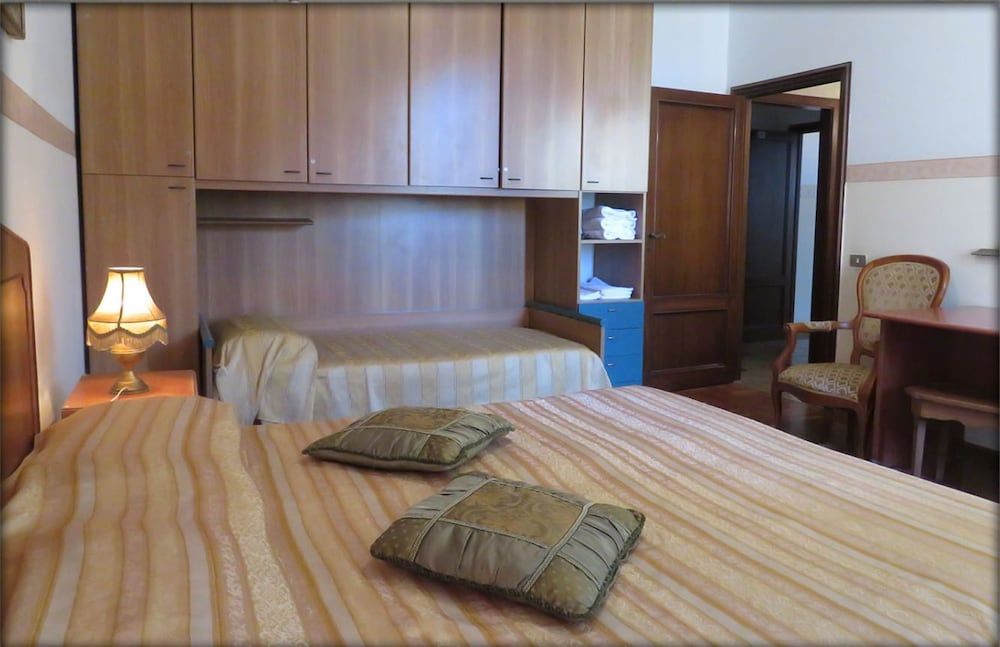 undefined Casalbergo 10