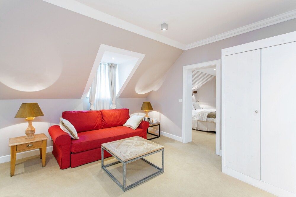 Lesar Hotel Angel Junior Suite 5