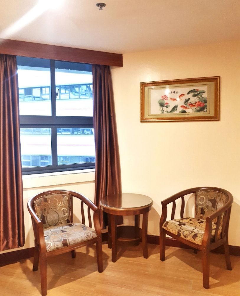 456 Hotel Basic Triple Room 5