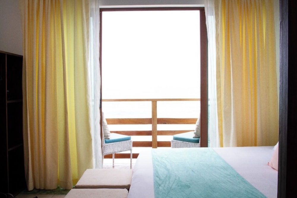 Cormorant Beach House Double or Twin Room, Balcony, Sea View 5