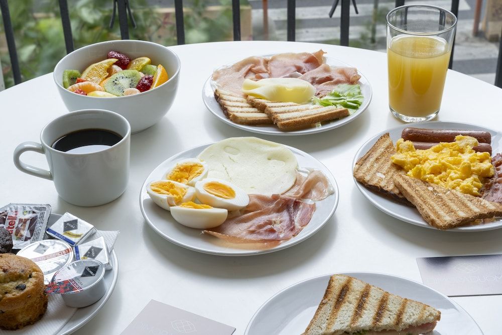 Breakfast buffet