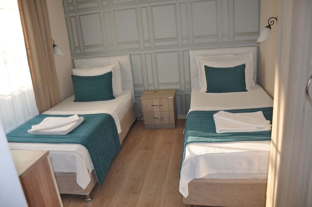 Neoss Boutique Hotel Family Room 2