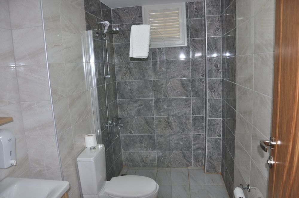Neoss Boutique Hotel Standard Triple Room 4